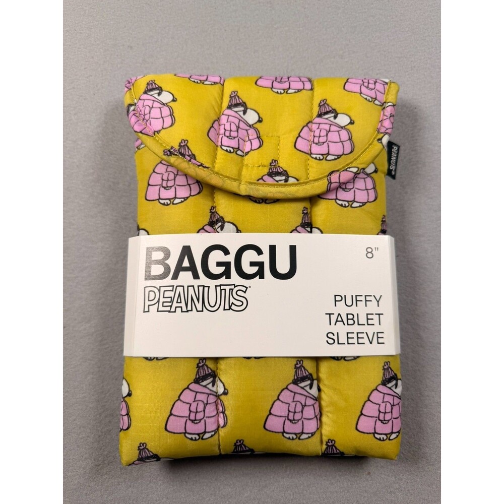 Baggu 8” puffy tablet sleeve - Snoopy Puffer Jacket, New